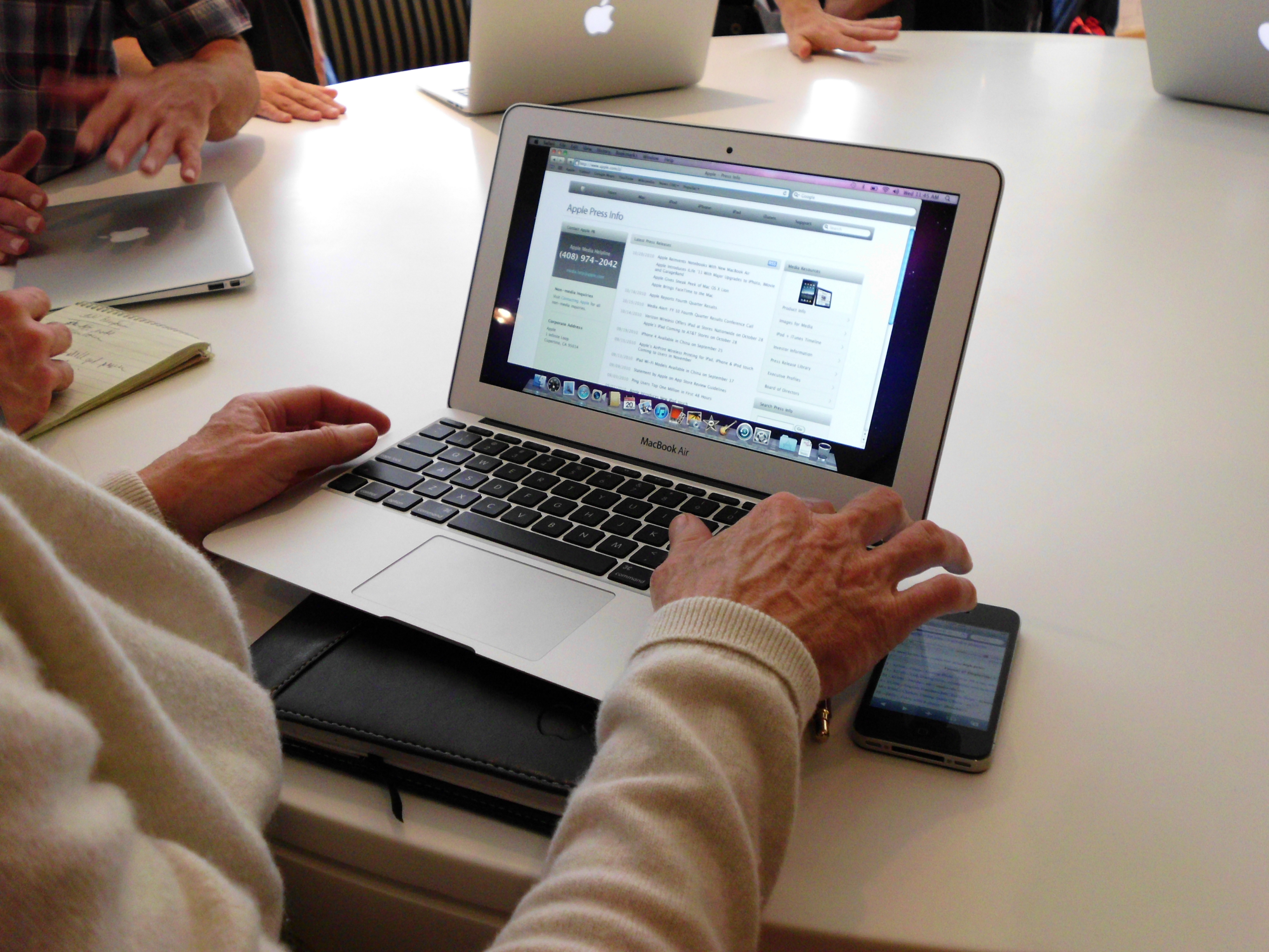 macbook air doc launchap insalling macbook air doc launchap insalling